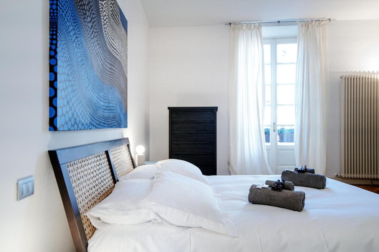La Finestra Sul Duomo - The House Of Travelers Apartment Como Bagian luar foto